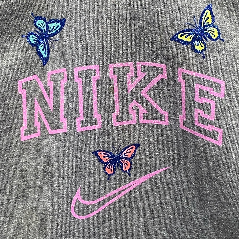Butterflies Swoosh Done in Glitter Heavy Hoodie Sweatshirt Youth Size Small
